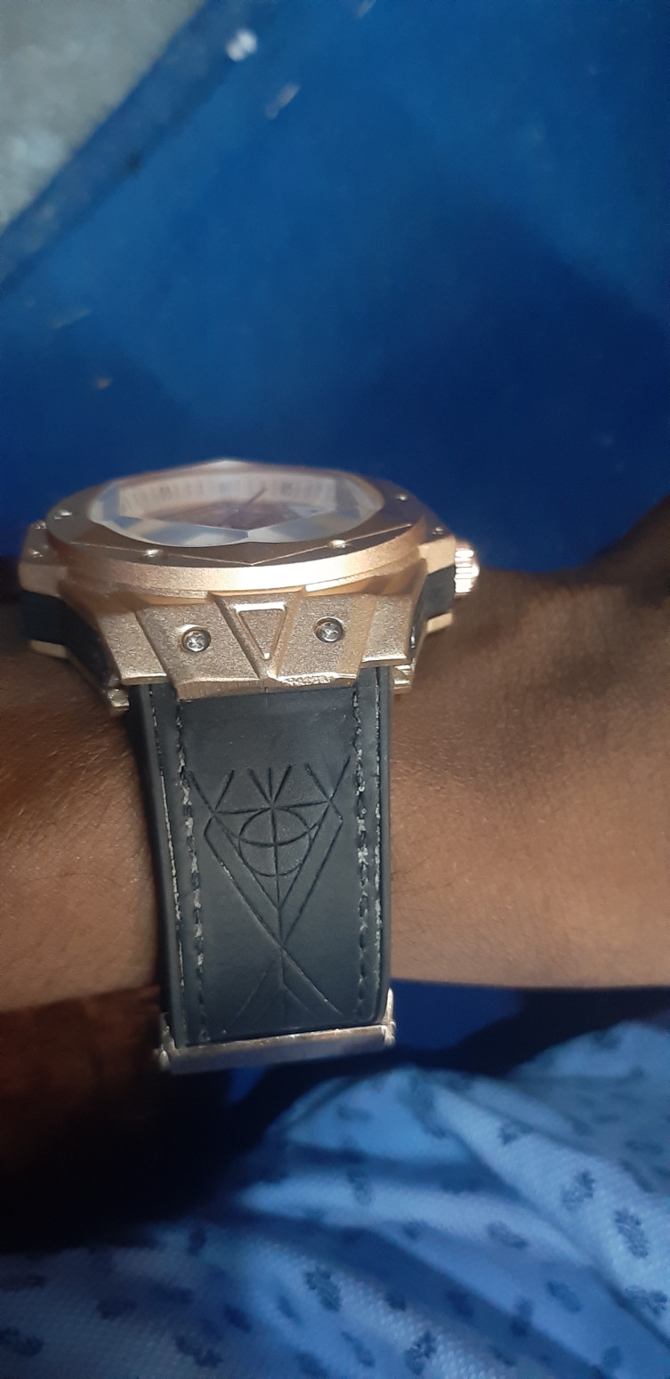 IMRANSTORE Analog Watch For Men Buy IMRANSTORE Analog Watch For Men Original HUBLOT R Golden Watch Online at Best Prices in India Flipkart