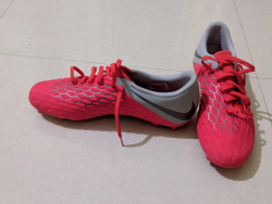 Nike sales hypervenom sneaker