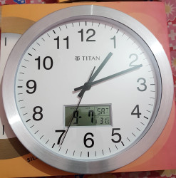 Titan Analog 30 cm X 30 cm Wall Clock Price in India Buy Titan