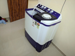 LG 8 kg 5 star Semi Automatic Top Load Washing Machine Purple
