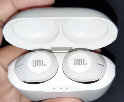 Jbl tune online 120tws prisjakt