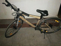 Hero sapphire 27t deals 700c t road cycle