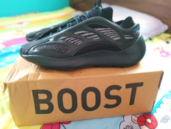 Adidas yeezy flipkart sale