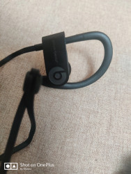 Powerbeats 3 sales defiant red