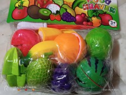 Gioco Set Frutta o Verdura con Velcro 2 modelli assortito di RS Toys