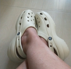 Platform crocs hotsell on sale