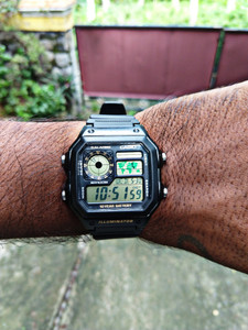D098 casio store