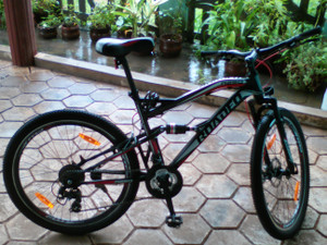 Hercules Roadeo A250 26 Disc New 26 T 21 Gear Mountain Hardtail