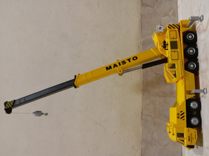 Maisto crane top