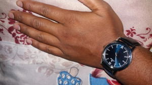 Titan 1771sm02 neo sales watch