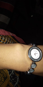Sonata 8136sm03c Wedding Analog Watch Women Reviews Latest Review