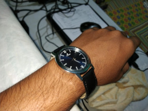 Titan 1771sm02 neo best sale watch