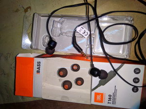 Jbl T160 Wired Headset Mic Reviews Latest Review of Jbl T160