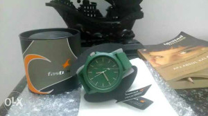 Fastrack 38024pp31 online
