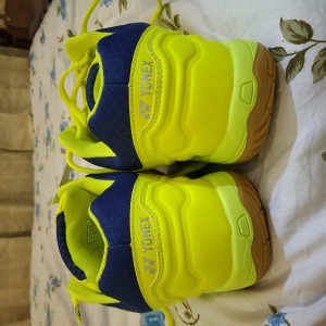 Yonex srcp ae 05 cheap badminton shoes for men