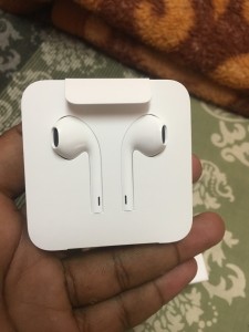 Apple EarPods Review