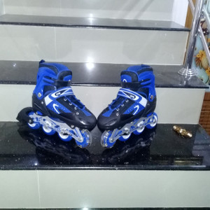 Hoteon Skating Shoe Have Different Size Pu Led Wheel In Line