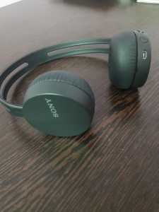 Sony sales ch400 review