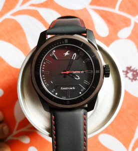 Fastrack 3166km02 clearance