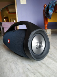 Jbl boombox flipkart sale