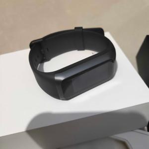 Amazfit band shop 2 review