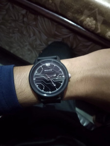 Sonata 77085pl03 Volt Analog Watch Men Reviews Latest Review of