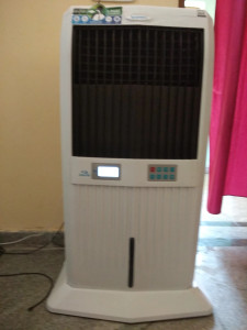 Symphony Storm 70i Room Air Cooler White 70 Litres Reviews