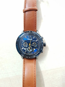 Titan 1762kl01 Octane Signature Analog Watch Men Reviews Latest