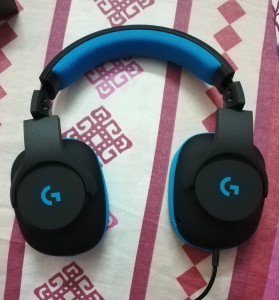 Logitech g233 review best sale