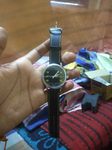 Fastrack 38052sl05 Bold Fonts Analog Watch Men Reviews Latest