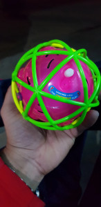 Hamleys gravity ball hotsell