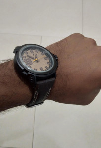 Fastrack 38015pl04 hotsell