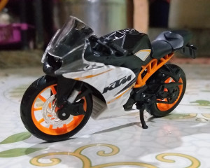 Ktm toy sales bike flipkart
