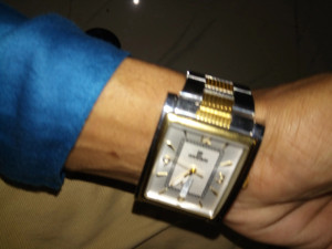 90024ym07 top