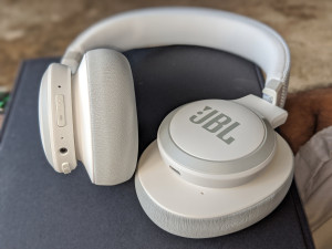 Jbl Live 650btnc Voice Enabled Active Noise Cancellation Bluetooth