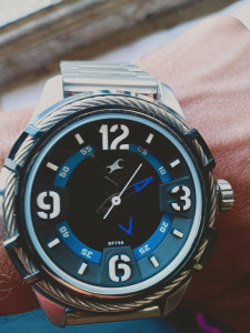 Fastrack 3157km01 discount
