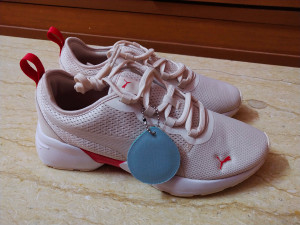 Sirena sport hotsell puma