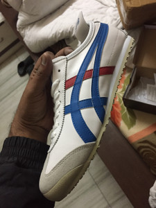 Onitsuka tiger store shoes flipkart