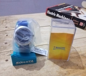 Sonata nh7924sl04c yuva watch shop