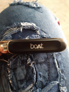 Boat rockerz hotsell hima das price