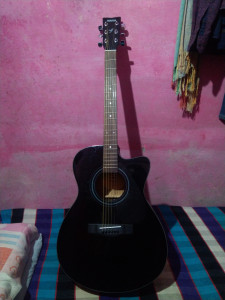 Gitar shop yamaha fs100c