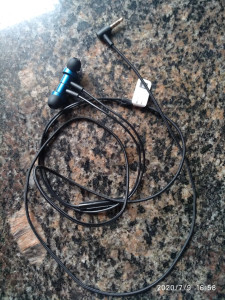 Mi dual sales driver earphones flipkart