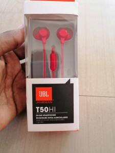 Jbl t50hi price flipkart clearance