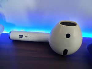 Large airpods outlet speaker