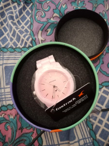 Fastrack 68006pp04 online
