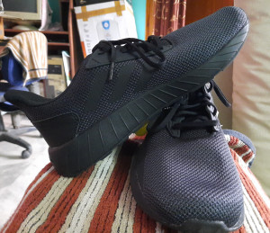 Sepatu adidas questar drive shop