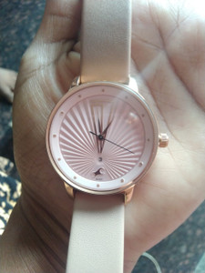 Fastrack 6206wl02 Ruffles Analog Watch Women Reviews Latest