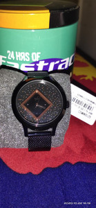 Fastrack 6210nm03 Fit Outs Analog Watch Women Reviews Latest