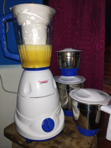 Prestige Atlas Plus 750 W Juicer Mixer Grinder Reviews Latest