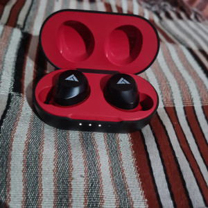 Boult audio 2025 airbass livebuds review